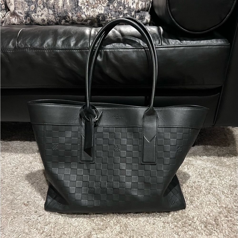 Louis Vuitton Black Cabas Voyage
